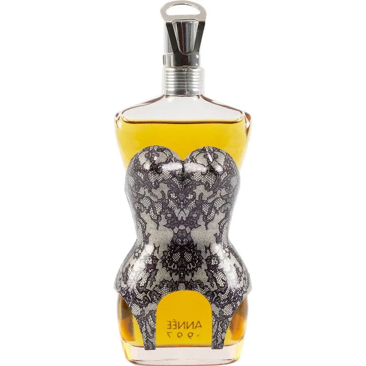 Jean Paul Gaultier Classique Le Corset Dentelle parfüm şişesi