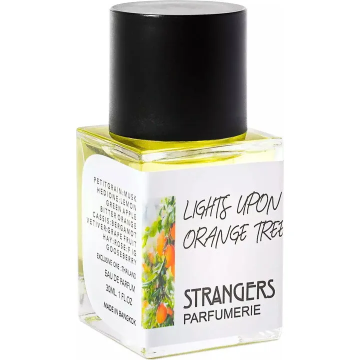 Strangers Parfumerie Lights upon Orange Tree parfüm şişesi