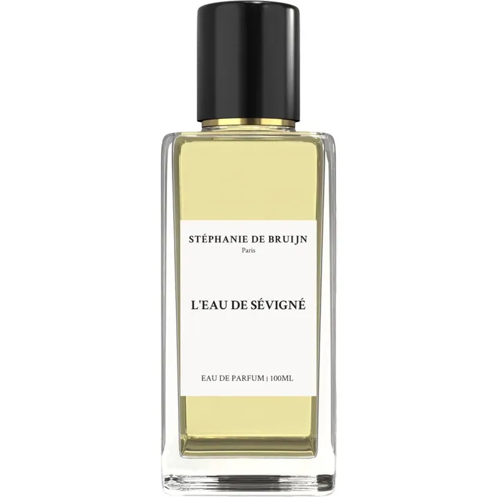 Stéphanie de Bruijn L'Île aux Cygnes perfume bottle