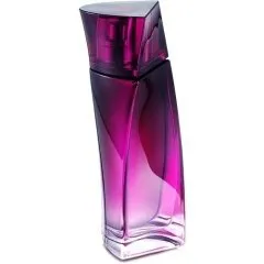 Oriflame Intense Embrace Her perfume bottle