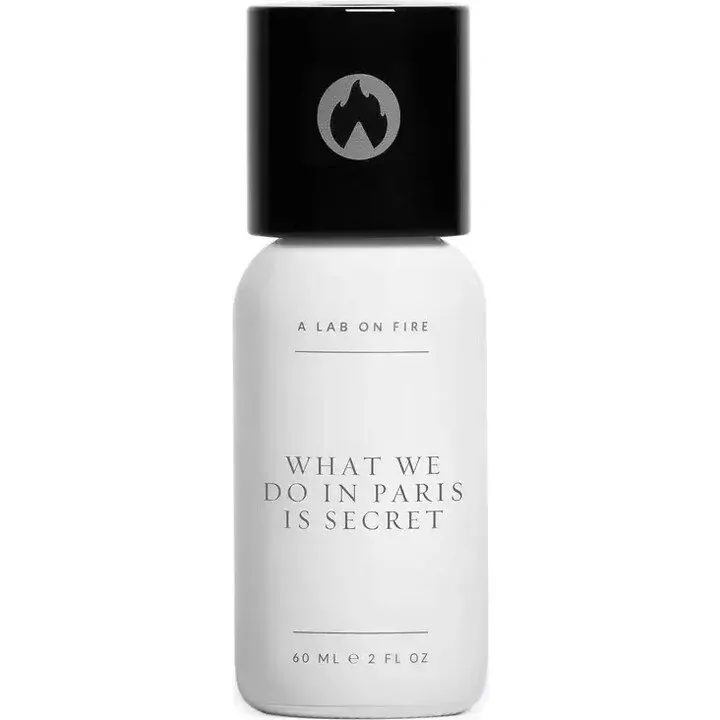 What We Do Is Secret What We Do in Paris Is Secret parfüm şişesi