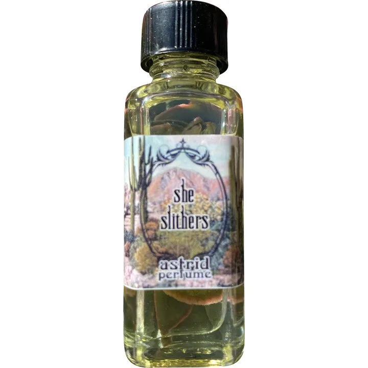Astrid Perfume She Slithers parfüm şişesi