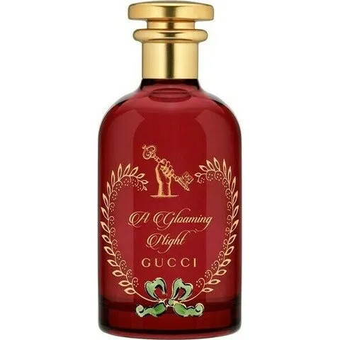Gucci A Gloaming Night parfüm şişesi