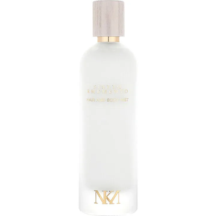 NKA Sistto Ememento (Hair and Body Mist) parfüm şişesi