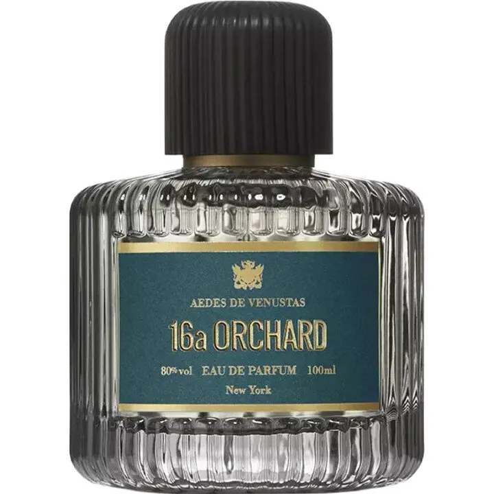 Aedes de Venustas 16a Orchard parfüm şişesi
