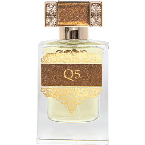Qubat Alteeb Q5 perfume bottle