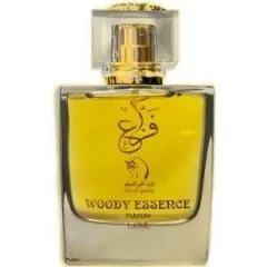 Royal Diwan Group Woody Essence parfüm şişesi