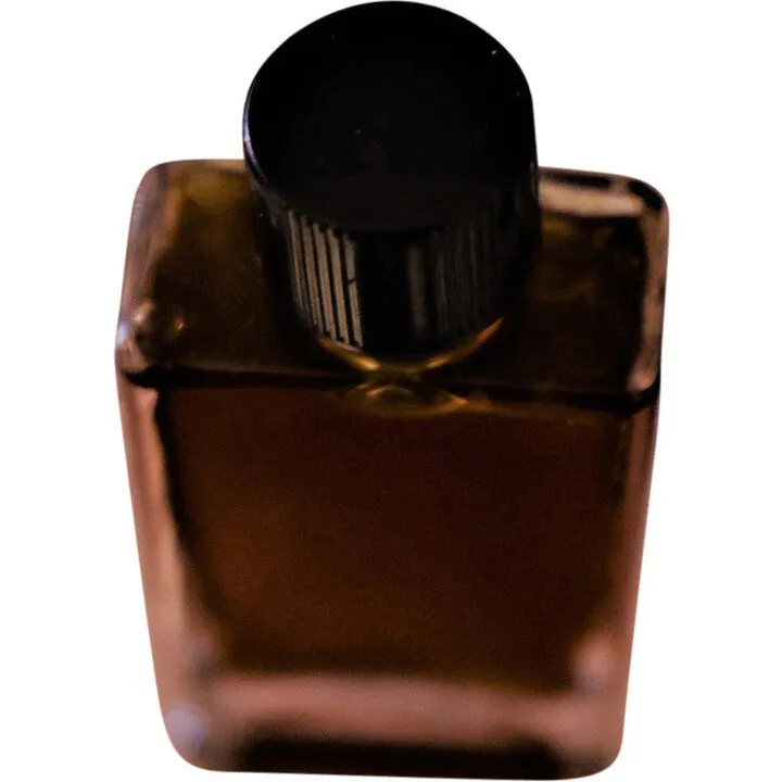 Organic Perfume Girl Immortelle perfume bottle