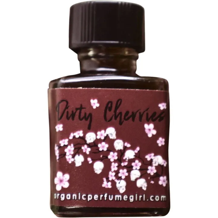 Organic Perfume Girl Dirty Cherries parfüm şişesi