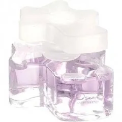 Oscar de la Renta Oscar Sheer Freesia perfume bottle
