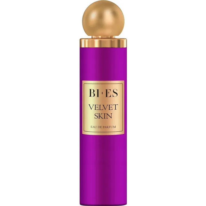 Uroda Velvet Skin perfume bottle