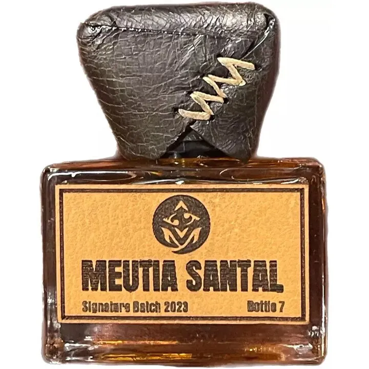 Ucca Meutia Santal perfume bottle