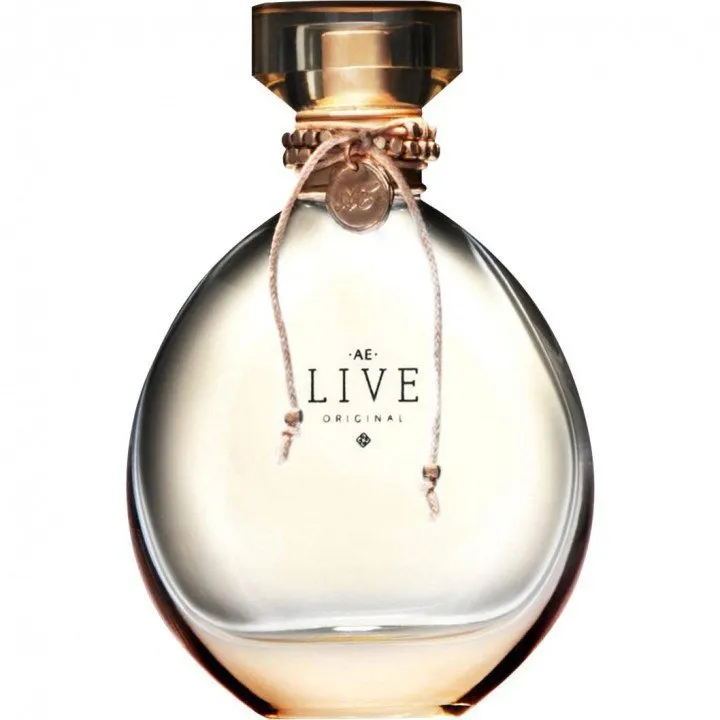 American Eagle Live for Her perfume bottle