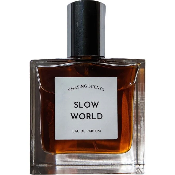 Chasing Scents Slow World parfüm şişesi