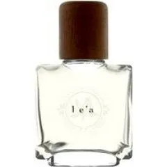 Saffron James Le'a perfume bottle