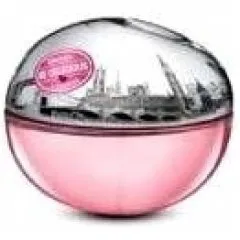DKNY Be Delicious ♥ London perfume bottle