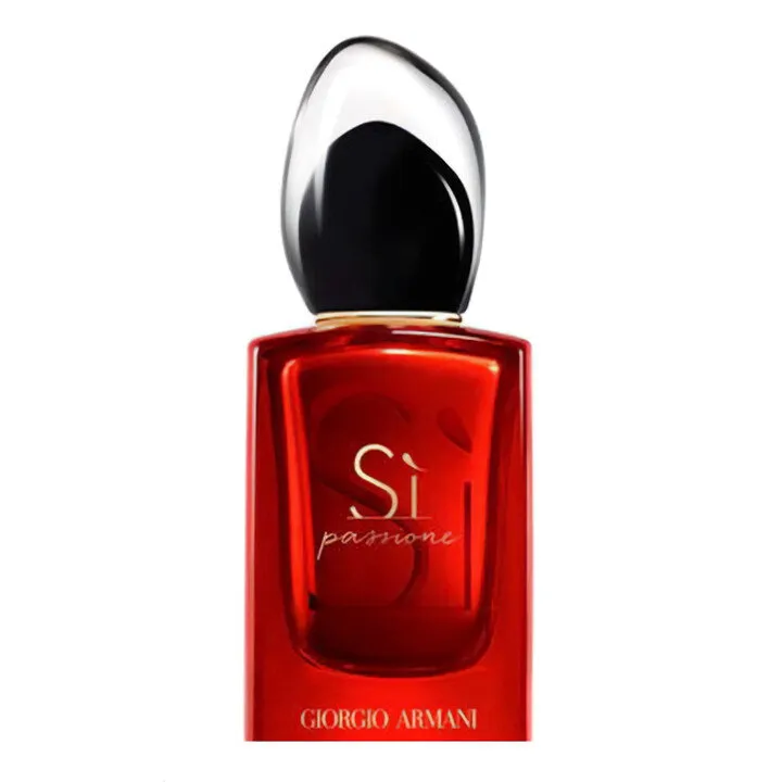 Giorgio Armani Sì Passione Limited Edition 2022 parfüm şişesi