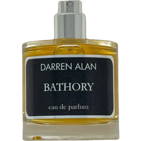 Darren Alan Perfumes Bathory parfüm şişesi
