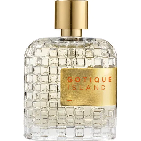 LPDO Gotique Island perfume bottle