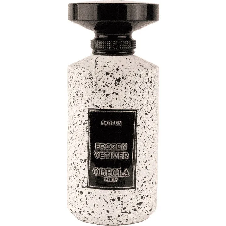 Odecla Frozen Vetiver parfüm şişesi