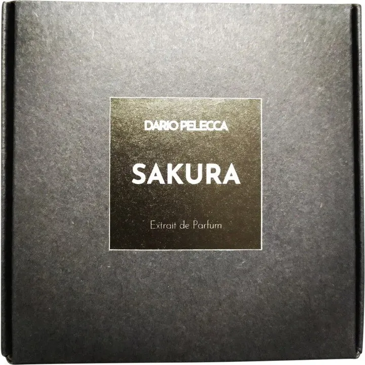 Dario Pelecca Sakura parfüm şişesi