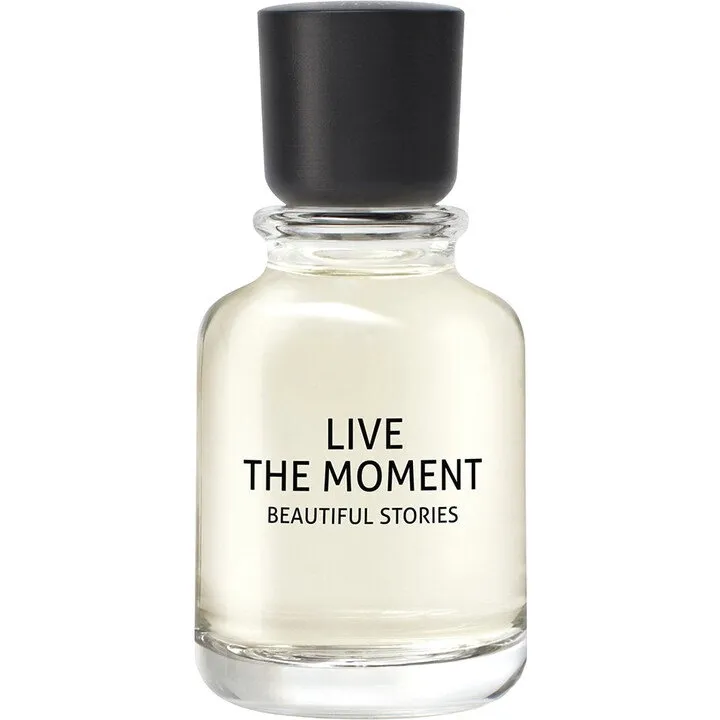 Douglas Live the Moment perfume bottle