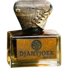 Ucca Djantjoek perfume bottle