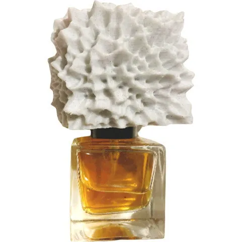 Phronema Perfumes Masae Aida no Tebukuro parfüm şişesi