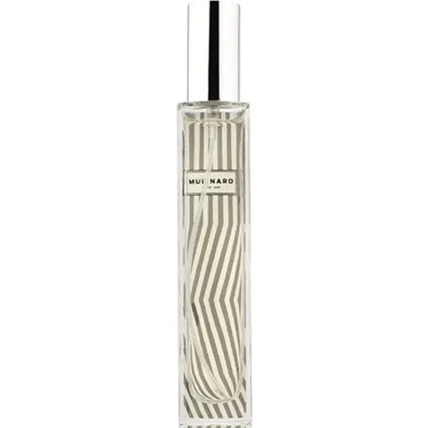 Manoard Spark perfume bottle