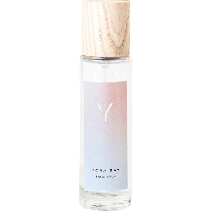 Faynt Bora Bay perfume bottle