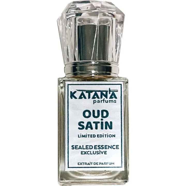Katana Oud Satin parfüm şişesi