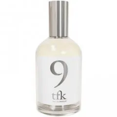 The Fragrance Kitchen 9 parfüm şişesi