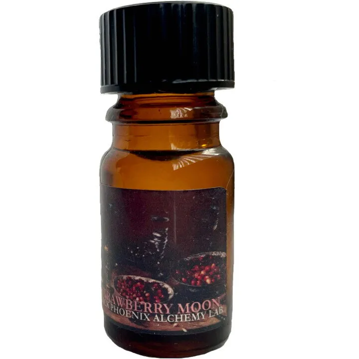 Black Phoenix Alchemy Lab Strawberry Moon 2017 parfüm şişesi