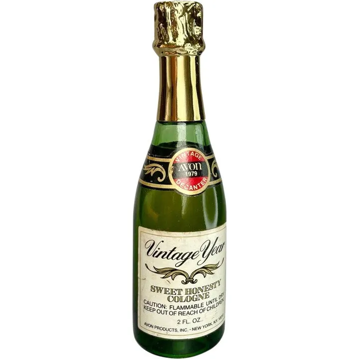 Avon Vintage Year / Chateau D'Avon / Champaña de Avon - Sweet Honesty perfume bottle