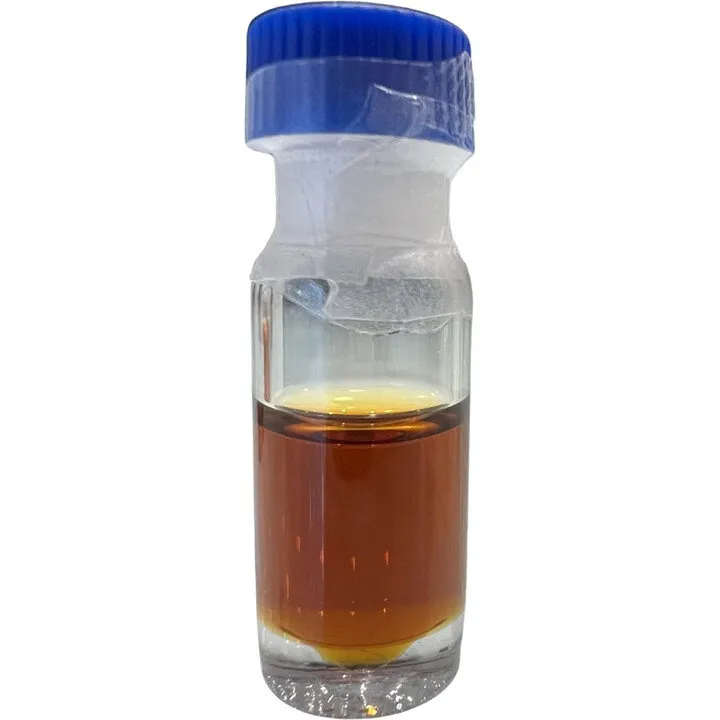 Elixir Attar Filipino Kinamic parfüm şişesi
