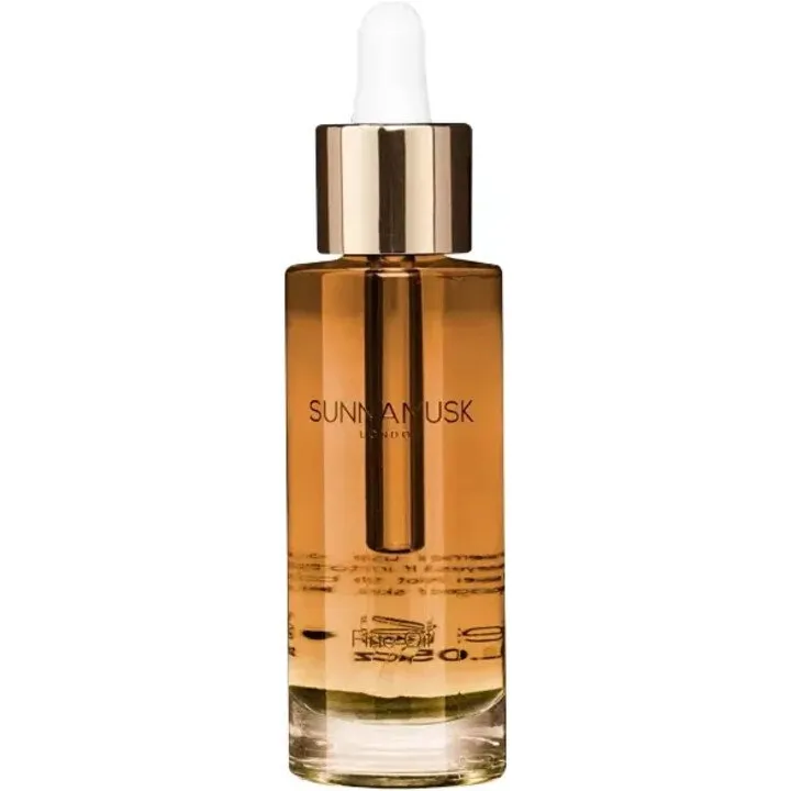 Sunnamusk Oud Muqaddas perfume bottle