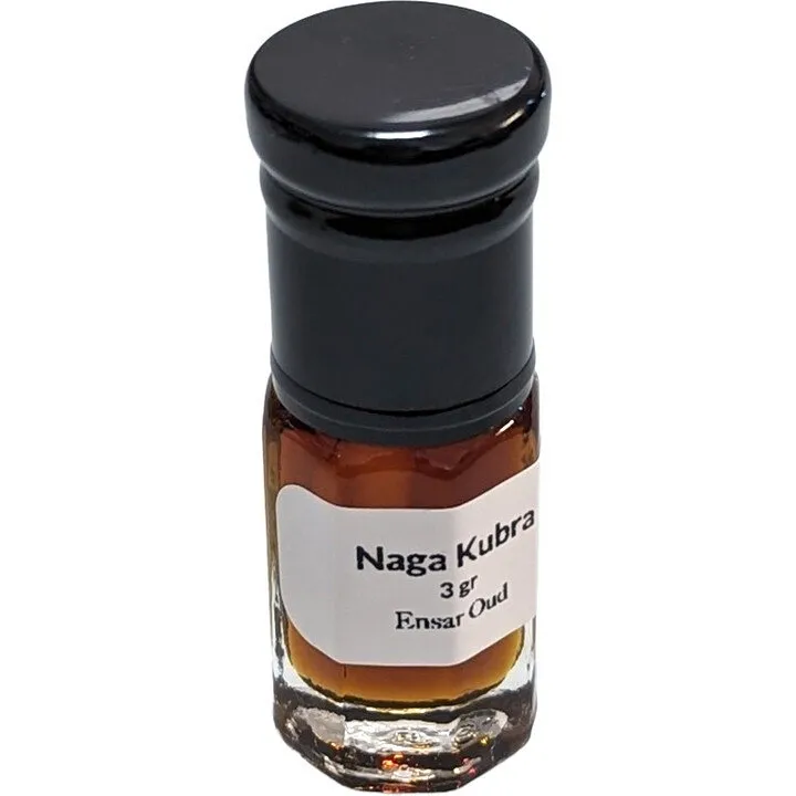 Ensar Oud Naga Kubra parfüm şişesi