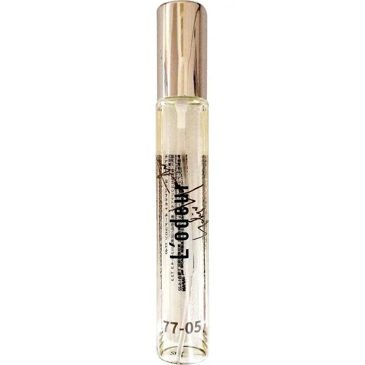 Yohji Yamamoto L'odeur 77-05 perfume bottle