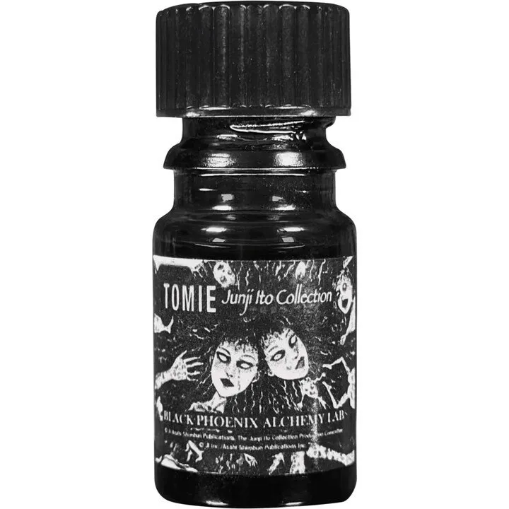 Black Phoenix Alchemy Lab Tomie parfüm şişesi