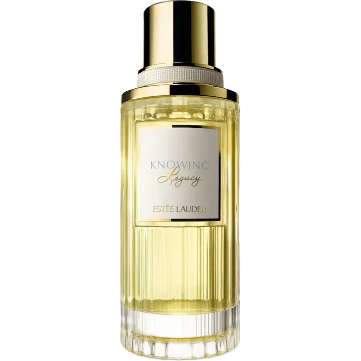 Estēe Lauder Knowing Legacy parfüm şişesi