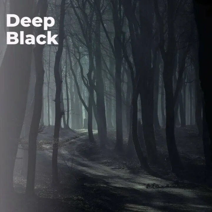 mesOud Deep Black perfume bottle