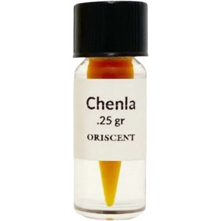 Ensar Oud Chenla parfüm şişesi