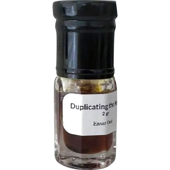 Ensar Oud Duplicating the Moon perfume bottle