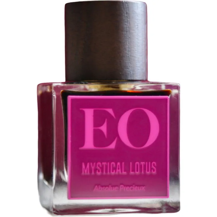 Ensar Oud Mystical Lotus: Nha Trang Trio parfüm şişesi