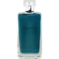 Mikmoi Ao perfume bottle