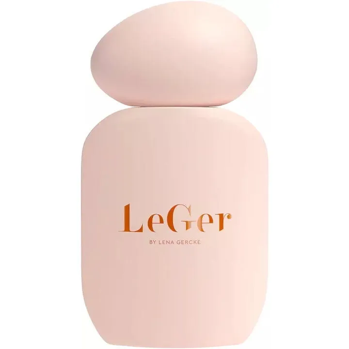 LeGer Signature (Eau de Parfum) perfume bottle