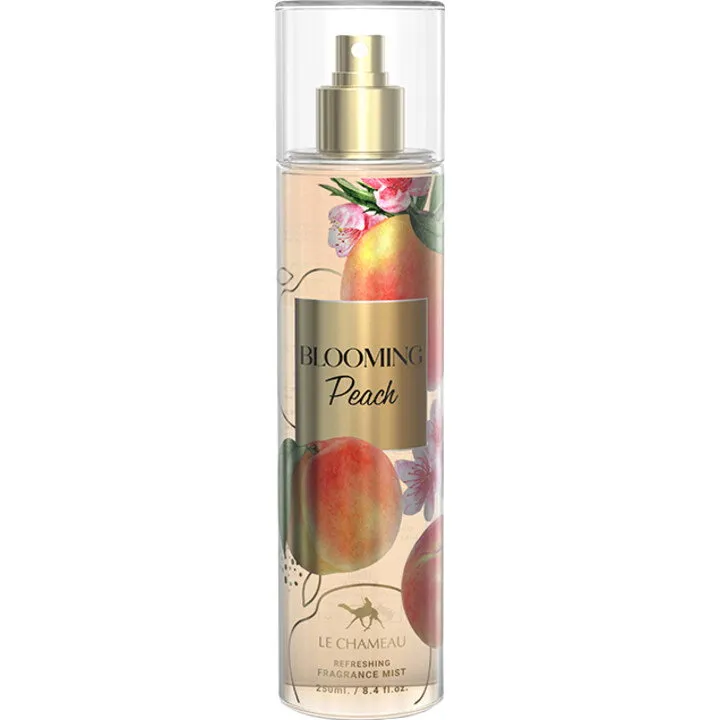 Le Chameau Blooming Peach parfüm şişesi