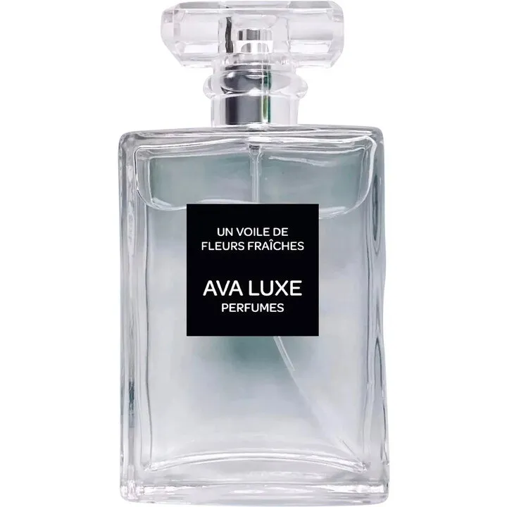 Ava Luxe Un Voile de Fleurs Fraîches parfüm şişesi