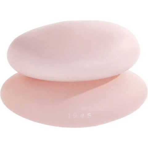 Sholayered 1945 Light Pink perfume bottle