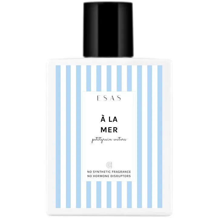 Esas À la Mer perfume bottle